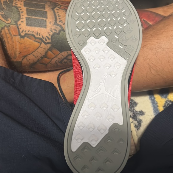 Red and black 89 Racer size 11 in box, never worn - Picture 3 of 5